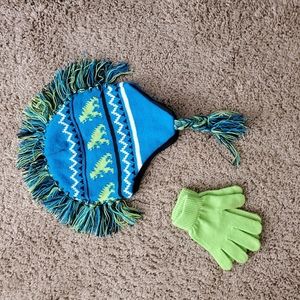 Boy's winter cap and glove set.